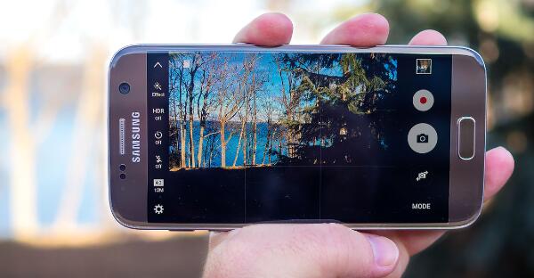 Samsung Galaxy S7 vs S7 Edge: Camera